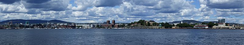 800px-Oslo_center_-_panorama.jpg