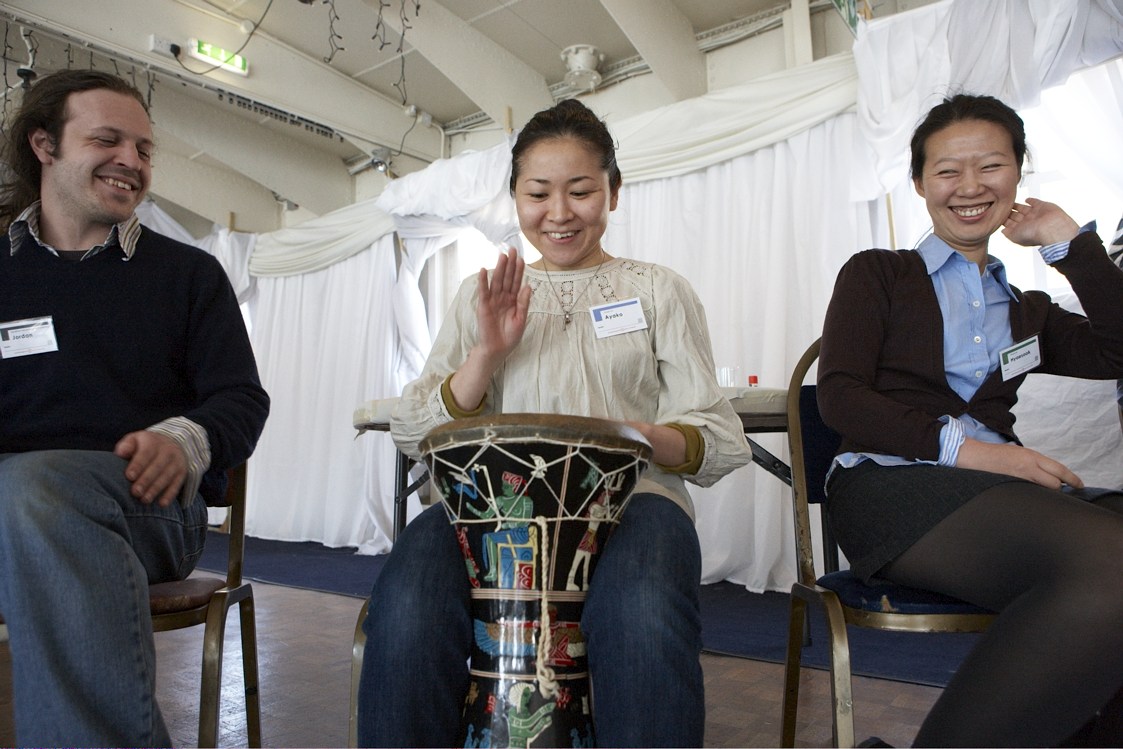 mOn-launch-ayako-drumming.jpg